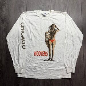 Vintage Hooters Chicago Long Sleeve T-Shirt Mens Medium White Graphic 2000s Y2K